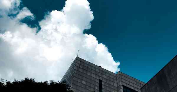 手机黑洞加速器ios,湖人122-133完败76人